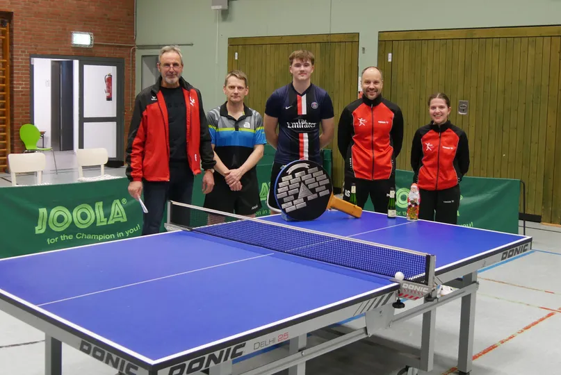 Tischtennis – Bild 2 von 6